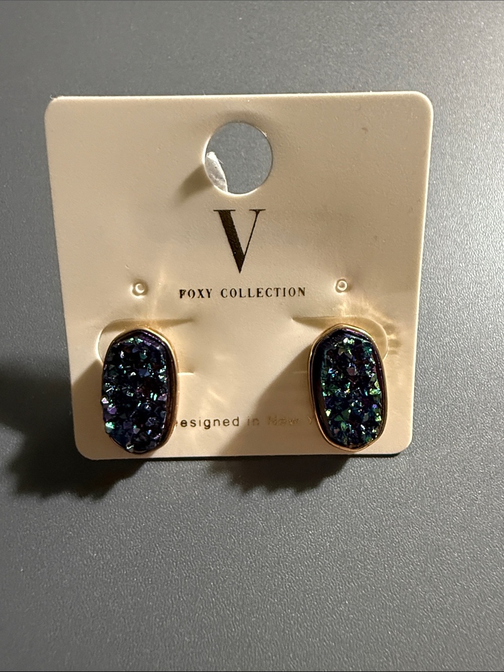 Colorful pierced earrings from the Poxy Collection, Gold Tone